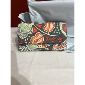 Vera Bradley SMARTPHONE Wallet NOMADIC FLORAL 6 x 3.5 x 2 GUC